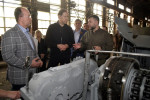 Денис Мантуров посетил Ясиноватский машиностроительный завод